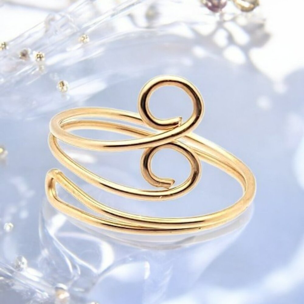 Toe Ring 14 kt Gold Filled Adjustable    Quality Handcrafted Design